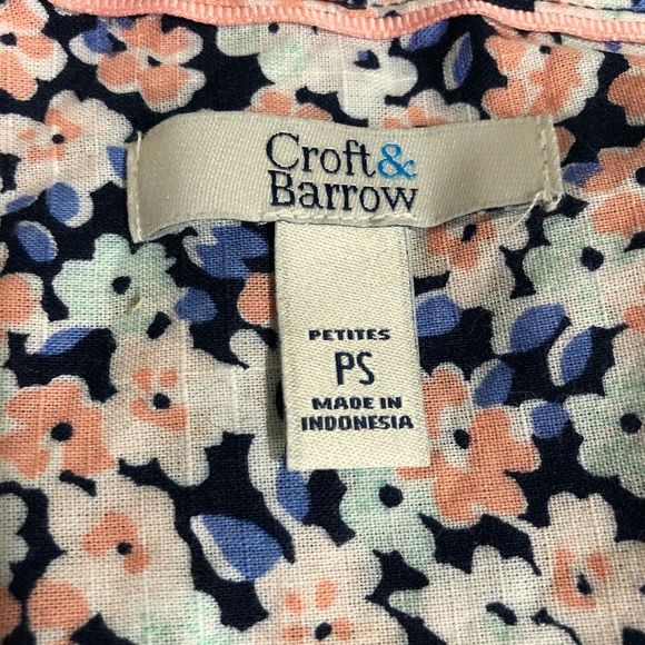 *CROFT & BARROW* Floral 3/4 Sleeve Button Down Top - Picture 6 of 6